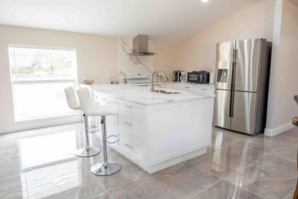 Apartamento Tampa Bay Oasis Tarpon Springs Exterior foto